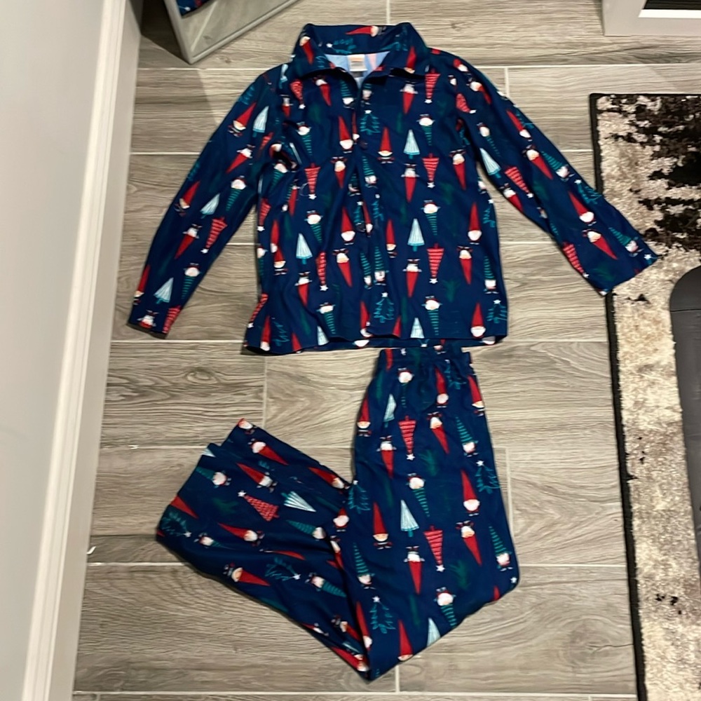 Gymboree Christmas elf pajama set size medium 7/8